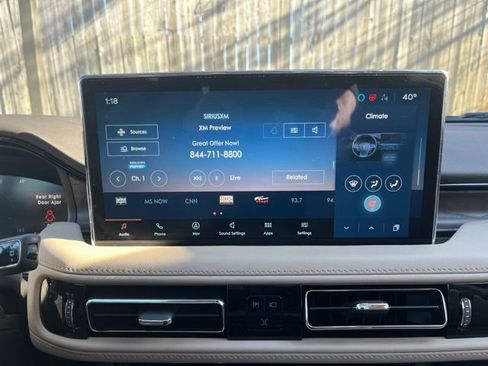 Used 2022 Lincoln Nautilus Reserve image 20