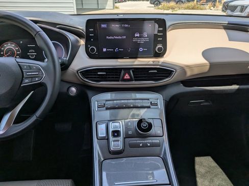 Used 2022 Hyundai Santa Fe SEL w/ Convenience Package FWD image 17