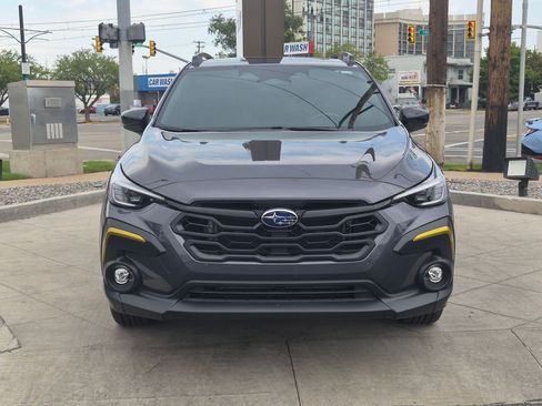 Used 2025 Subaru Crosstrek 2.5i Sport w/ Crosstrek Mirror Package AWD/4WD image 11