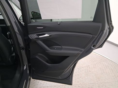 Used 2025 Audi Q6 e-tron Premium Plus w/ Premium Plus image 30