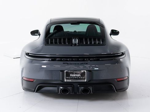 Used 2026 Porsche 911 Carrera GTS image 4