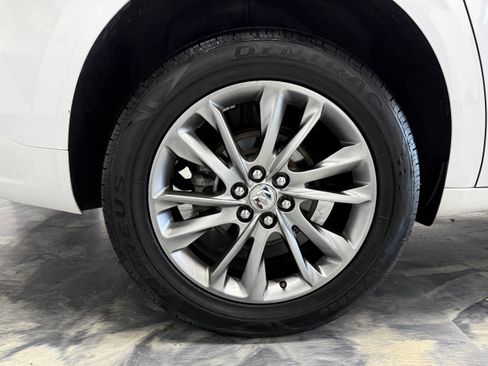 Used 2023 Buick Enclave Avenir w/ Trailering Package, 5000 lbs. AWD/4WD image 33