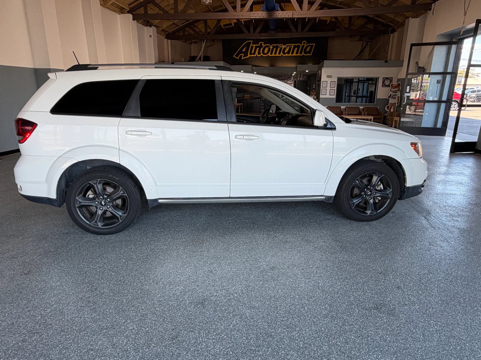 Used 2018 Dodge Journey Crossroad FWD image 8