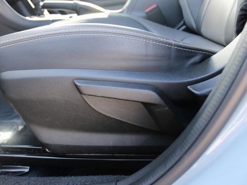 Used 2022 Subaru Crosstrek 2.5i Sport image 12