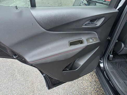 Certified 2023 Chevrolet Equinox RS image 28