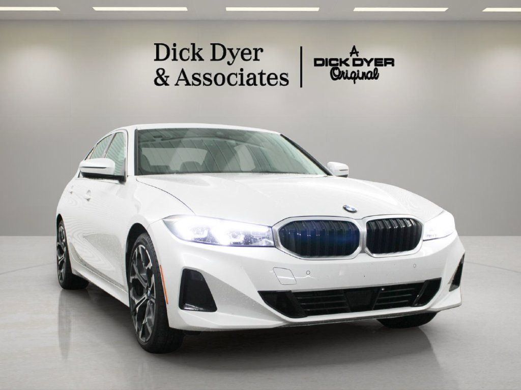 Used 2026 BMW 330i Sedan w/ Convenience Package RWD image 1