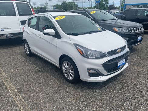 Used 2019 Chevrolet Spark LT FWD image 2