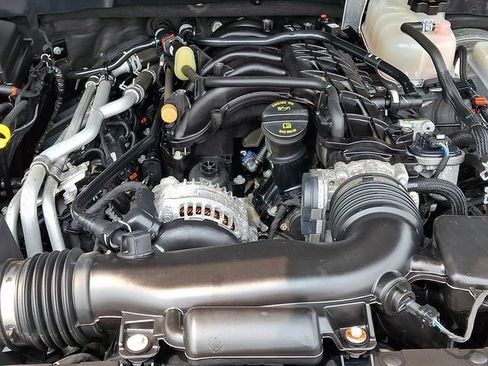 Used 2022 Jeep Wrangler Unlimited Sport w/ Sun And Sound Package AWD/4WD image 28