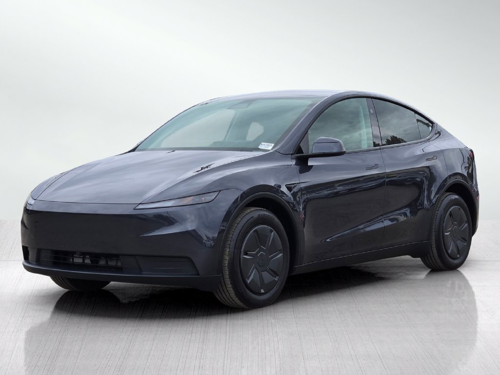 Used 2026 Tesla Model Y AWD image 8