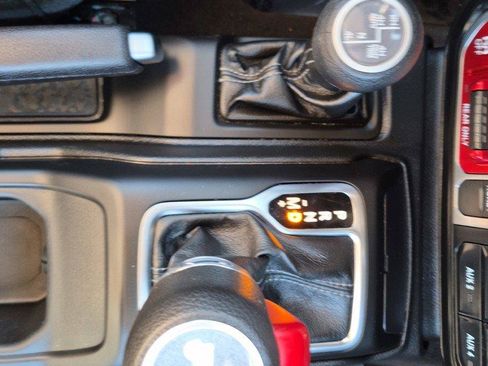 Certified 2025 Jeep Wrangler Unlimited Sport S 4xe AWD/4WD image 30