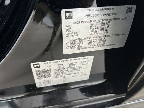 Used 2023 Chevrolet Silverado 1500 LTZ w/ Technology Package AWD/4WD image 28