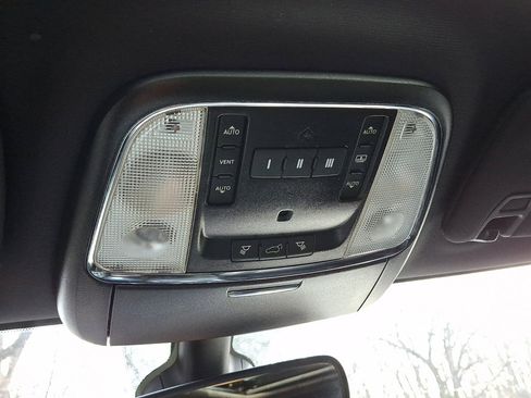 Used 2020 Jeep Grand Cherokee Limited X AWD/4WD image 27