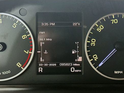 Used 2016 Land Rover LR4 HSE image 15