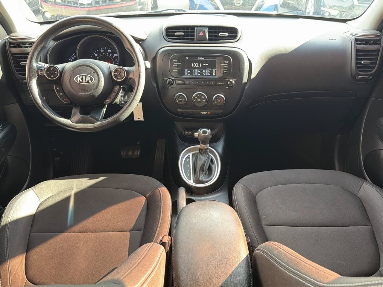 Used 2017 Kia Soul FWD image 16