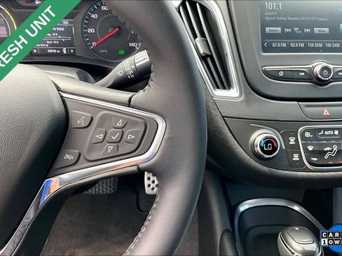 Used 2016 Chevrolet Malibu Hybrid FWD image 17