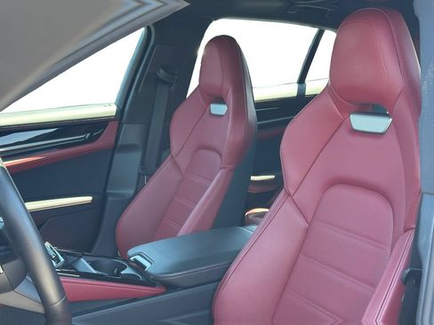 Used 2024 Porsche Panamera 4 AWD/4WD image 10