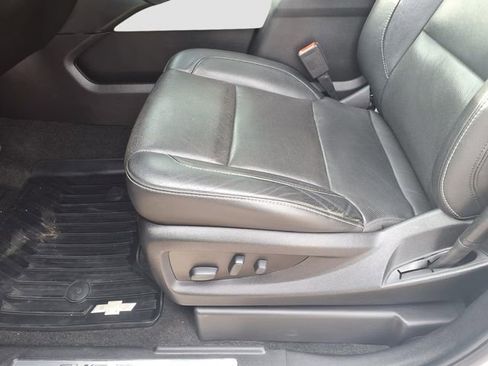 Used 2018 Chevrolet Tahoe Premier image 17