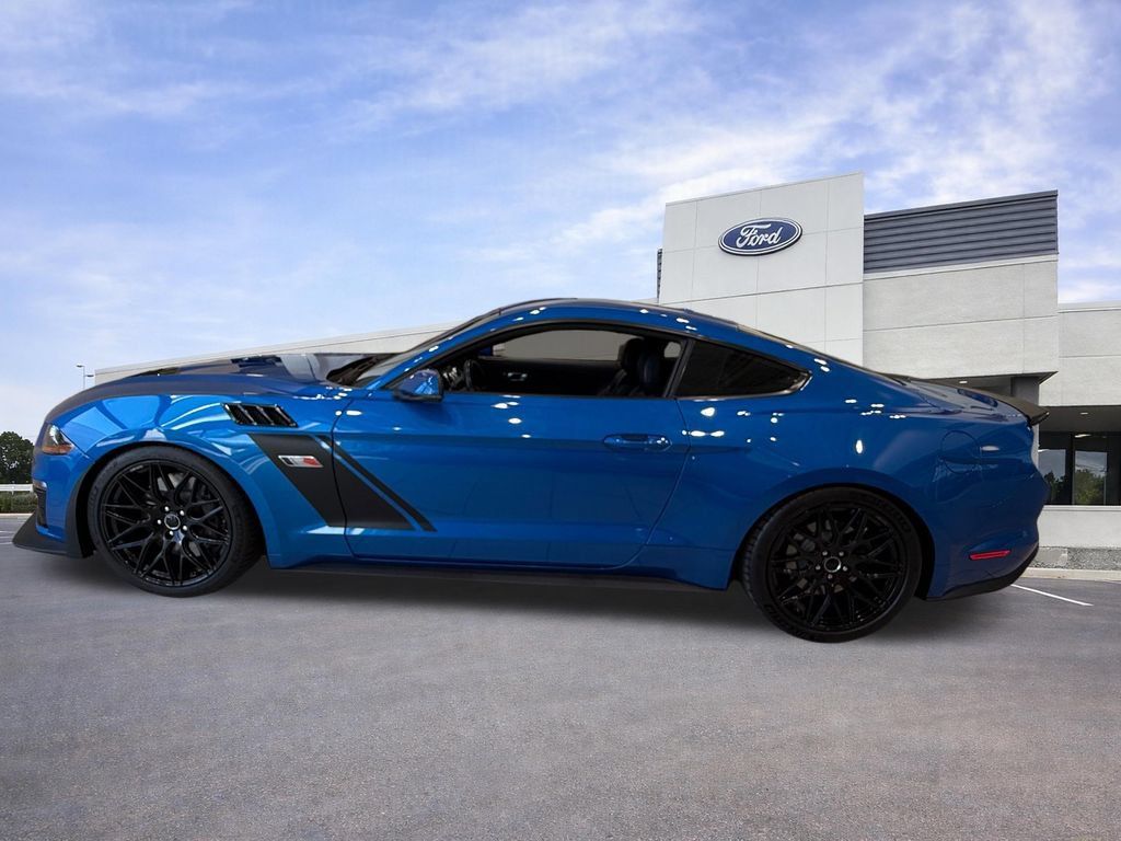 Used 2020 Ford Mustang GT Premium w/ GT Performance Package RWD image 6