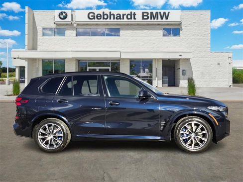 New 2026 BMW X5 xDrive50e w/ M Sport Package image 4