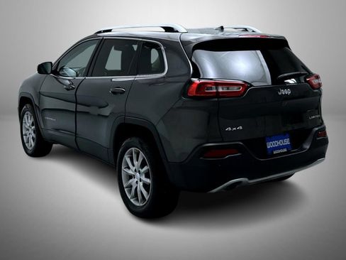 Used 2018 Jeep Cherokee Limited AWD/4WD image 7