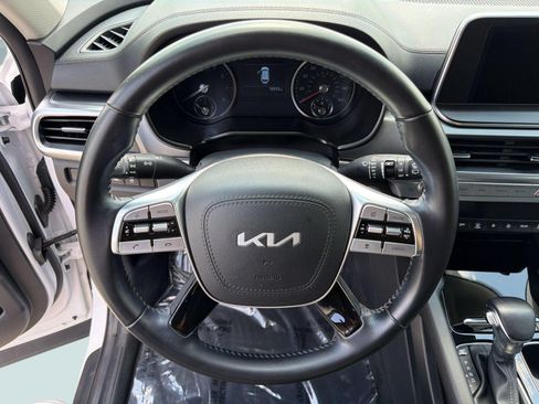 Used 2022 Kia Telluride S AWD/4WD image 28