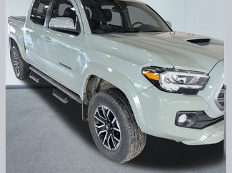 Used 2023 Toyota Tacoma TRD Sport w/ Technology Package video 1