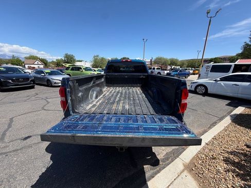 Used 2018 GMC Sierra 2500 SLE AWD/4WD image 18