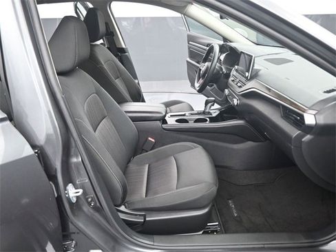 Certified 2023 Nissan Altima 2.5 SV image 27