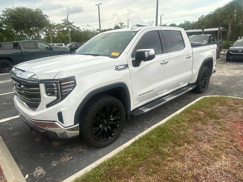 Used 2023 GMC Sierra 1500 SLT w/ SLT Premium Plus Package AWD/4WD image 3