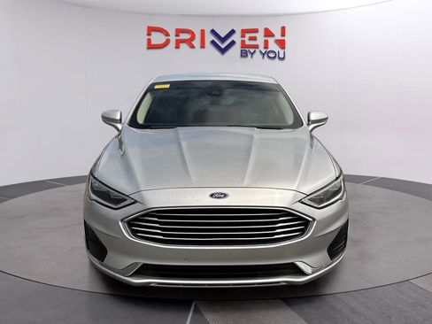 Used 2019 Ford Fusion SEL FWD image 9