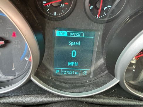 Used 2014 Chevrolet Cruze LT FWD image 21