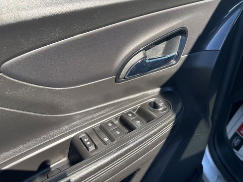 Used 2019 Buick Encore Essence image 14