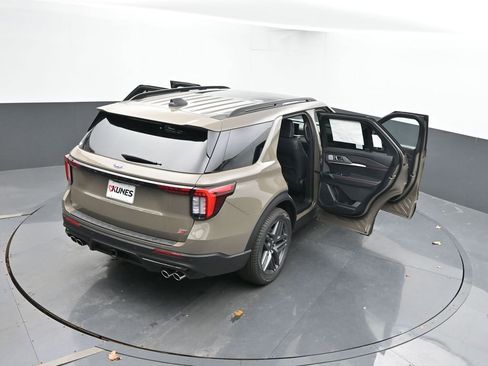 New 2026 Ford Explorer ST w/ Sun And Sound Package image 56