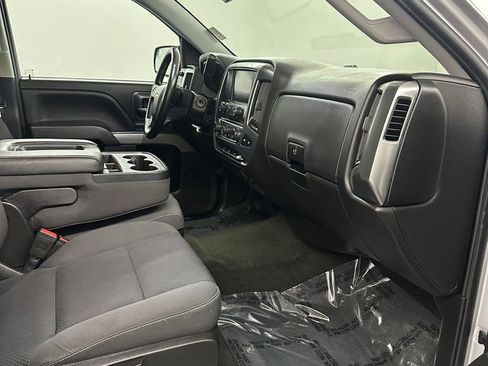 Used 2018 Chevrolet Silverado 1500 LT w/ All Star Edition image 33