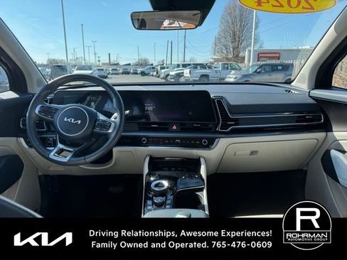 Used 2024 Kia Sportage EX w/ EX Premium Package image 10