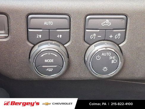 Certified 2025 Chevrolet Silverado 1500 LT image 25