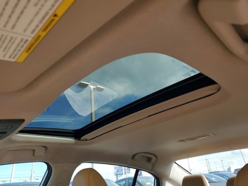 New 2025 Nissan Sentra SV w/ SV Premium Package image 19