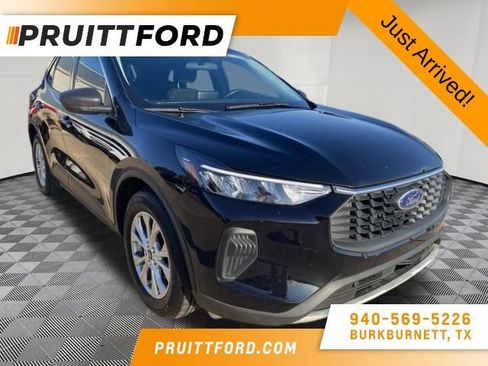 Used 2023 Ford Escape Active FWD image 1