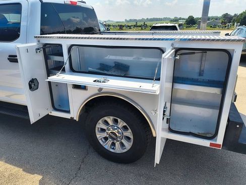 Used 2022 Ford F250 XLT w/ FX4 Off-Road Package AWD/4WD image 7