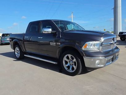 Used 2016 RAM 1500 Laramie w/ Convenience Group