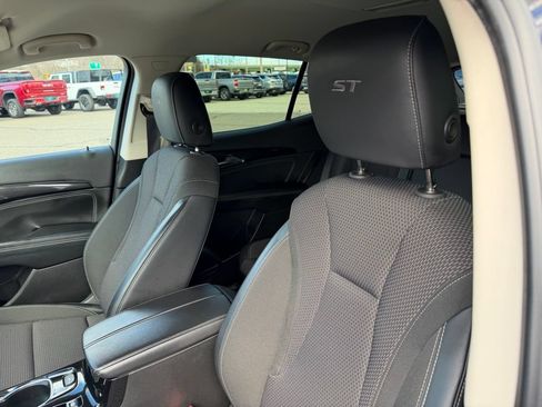 Certified 2023 Buick Envision Preferred w/ Sport Touring Package AWD/4WD image 13