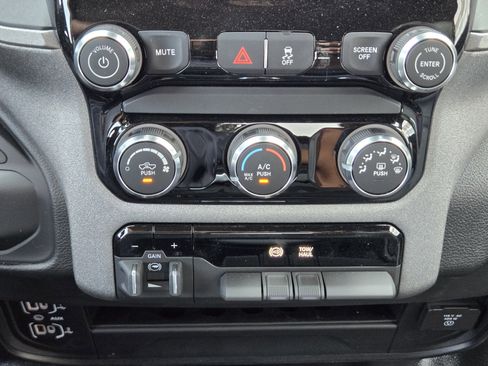 New 2027 RAM 3500 Tradesman w/ Chrome Appearance Group A AWD/4WD image 16