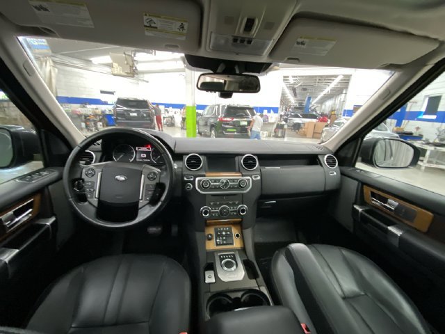 Used 2016 Land Rover LR4 HSE Silver Edition AWD/4WD image 29