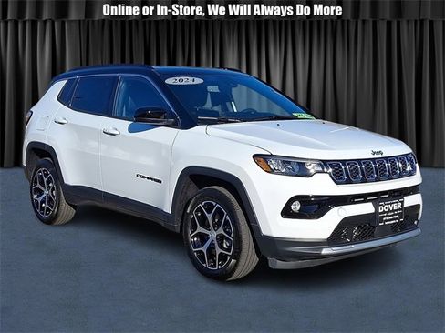 Used 2024 Jeep Compass Limited image 1