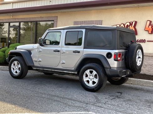 Used 2020 Jeep Wrangler Unlimited Sport S AWD/4WD image 5