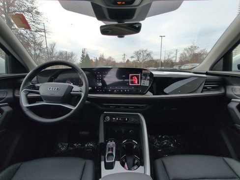 New 2025 Audi Q5 Premium image 22