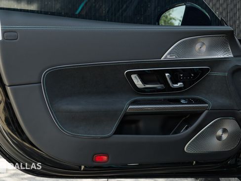 Used 2025 Mercedes-Benz AMG GT 63 image 26