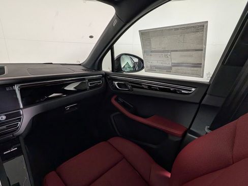 New 2026 Porsche Macan AWD/4WD image 23