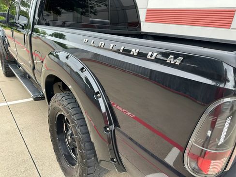 Used 2013 Ford F250 Platinum w/ FX4 Off Road Pkg AWD/4WD image 15