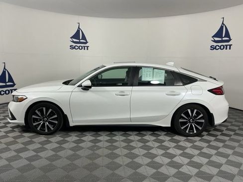 Used 2023 Honda Civic EX-L image 4
